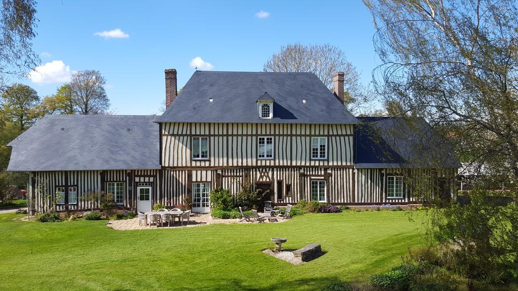 Bed and Breakfast La Charretterie Bacqueville-en-Caux Esterno foto